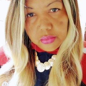 Meet your Posher, Tanya